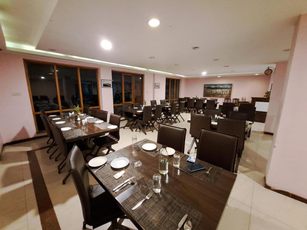 Hotel Preethi Classic Towers Ooty Exterior photo